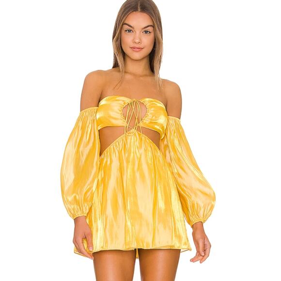 More to Come Nadia Off Shoulder Dress in Belle Yellow NWOT Size Small - Picture 1 of 4